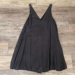 Zara Black Sleeveless V-Neck Dress